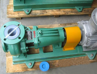 氟塑料合金化工離心泵_氟塑料合金泵結構圖